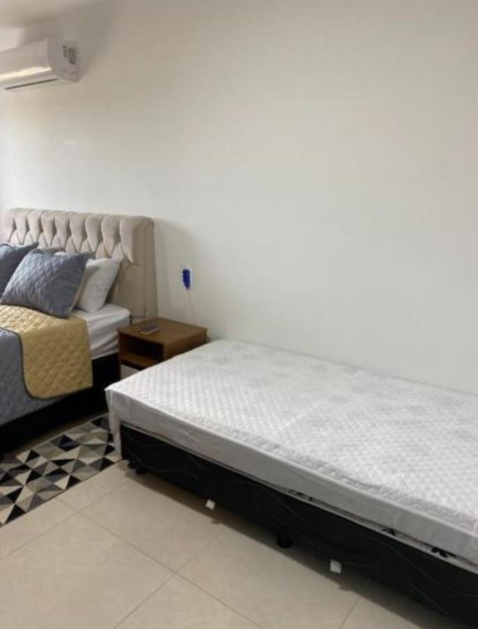 Apartamento No Golden Lake - Pe Na Areia, Agua De Coco E Cervejinha 阿拉亚尔-杜卡布 外观 照片