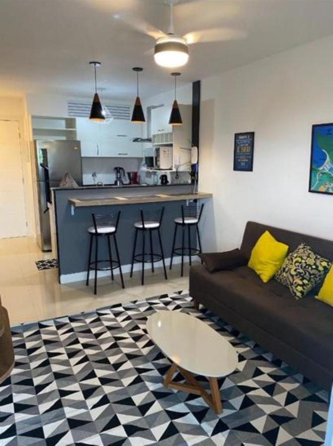Apartamento No Golden Lake - Pe Na Areia, Agua De Coco E Cervejinha 阿拉亚尔-杜卡布 外观 照片