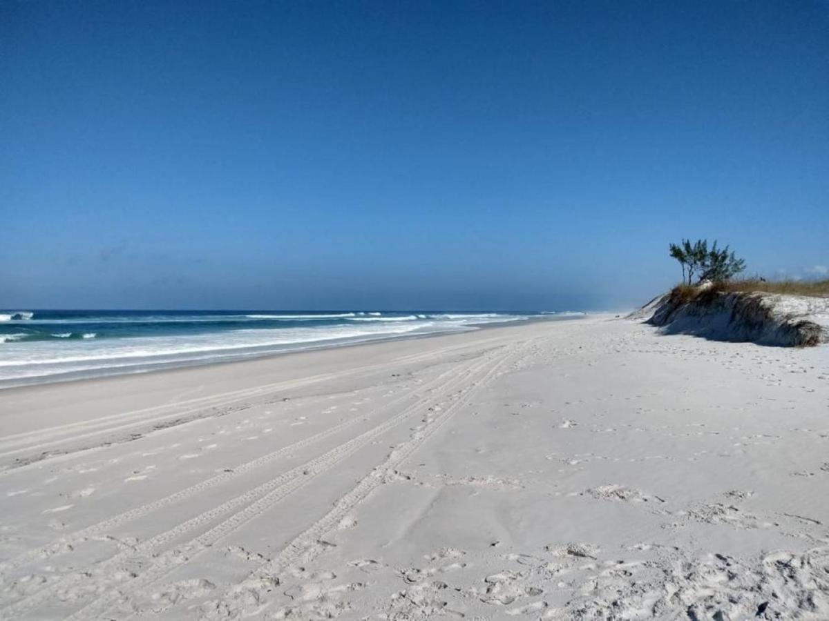Apartamento No Golden Lake - Pe Na Areia, Agua De Coco E Cervejinha 阿拉亚尔-杜卡布 外观 照片