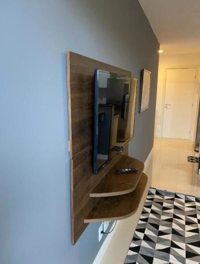 Apartamento No Golden Lake - Pe Na Areia, Agua De Coco E Cervejinha 阿拉亚尔-杜卡布 外观 照片