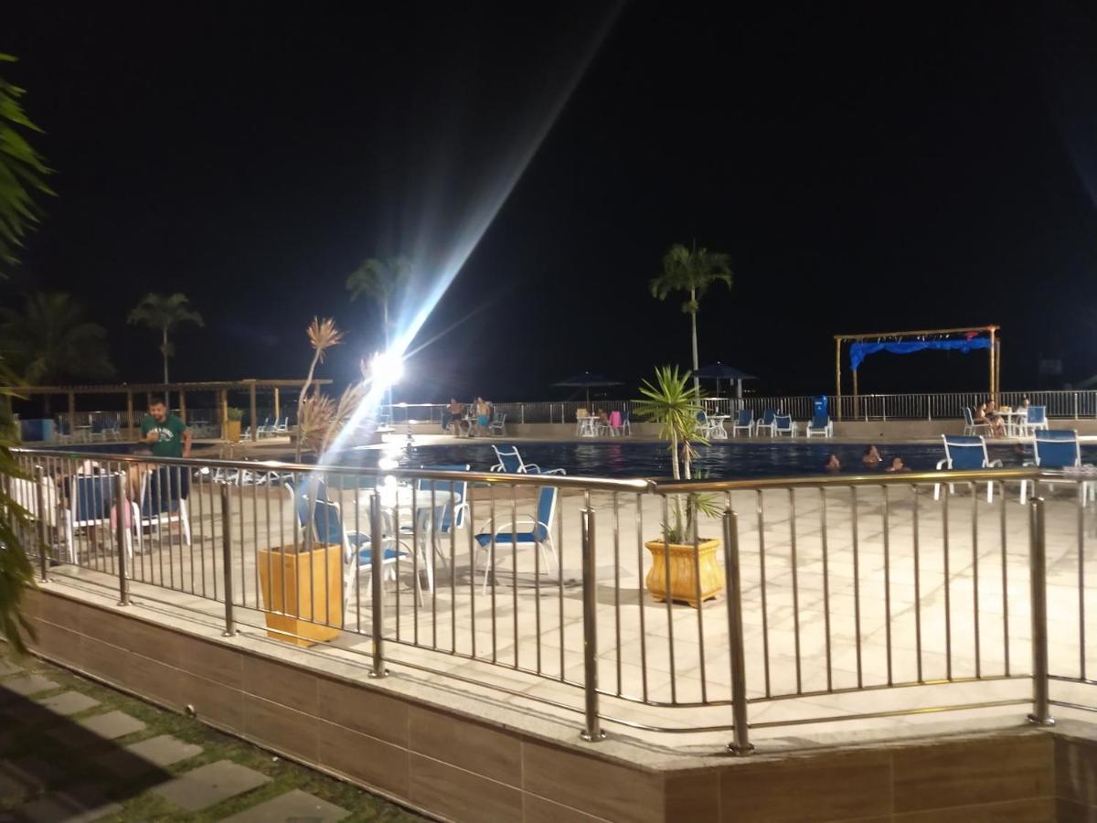 Apartamento No Golden Lake - Pe Na Areia, Agua De Coco E Cervejinha 阿拉亚尔-杜卡布 外观 照片