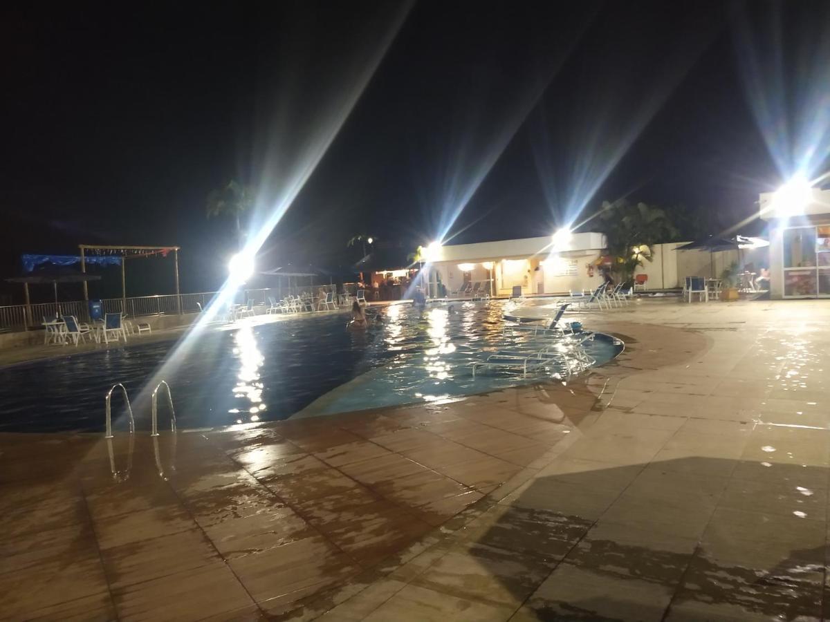 Apartamento No Golden Lake - Pe Na Areia, Agua De Coco E Cervejinha 阿拉亚尔-杜卡布 外观 照片